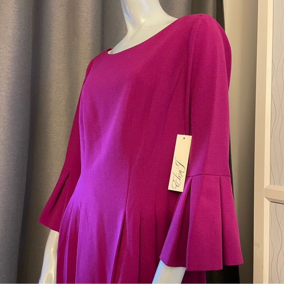 Beautiful deep fuchsia Eliza J dress with pleat detailing size 12 NWT - Picture 5 of 10
